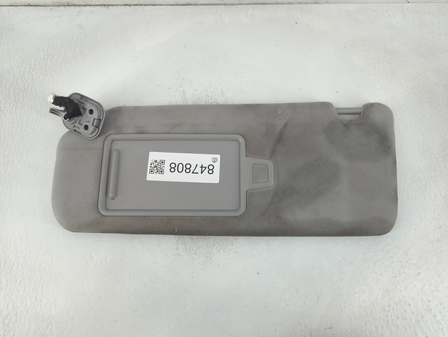 2015-2019 Hyundai Sonata Sun Visor Shade Replacement Passenger Right Mirror Fits Fits 2015 2016 2017 2018 2019 OEM Used Auto Parts - Oemusedautoparts1.com