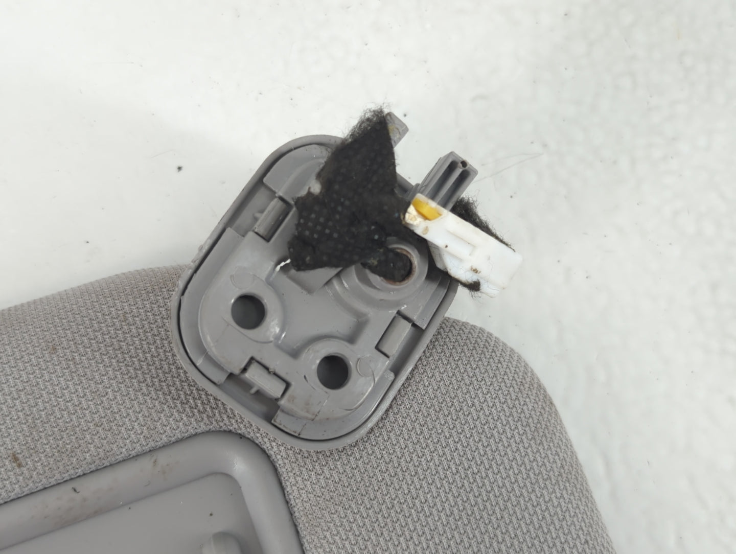 2015-2019 Hyundai Sonata Sun Visor Shade Replacement Passenger Right Mirror Fits Fits 2015 2016 2017 2018 2019 OEM Used Auto Parts - Oemusedautoparts1.com