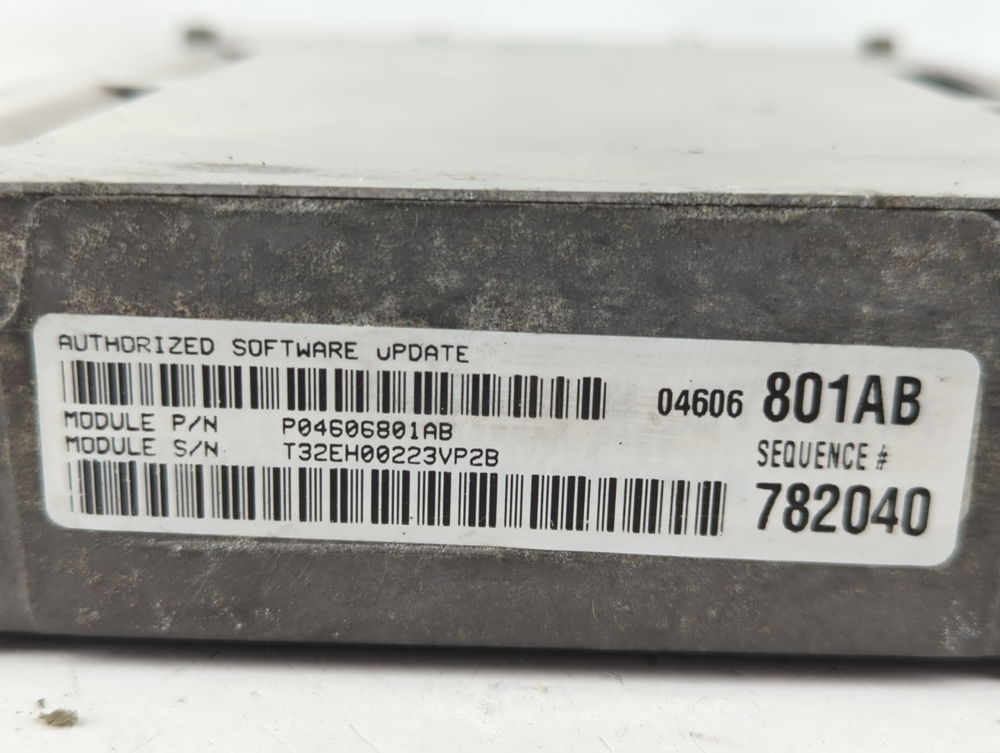 2001 Chrysler Sebring PCM Engine Control Computer ECU ECM PCU OEM P/N:p04606801ab Fits OEM Used Auto Parts - Oemusedautoparts1.com