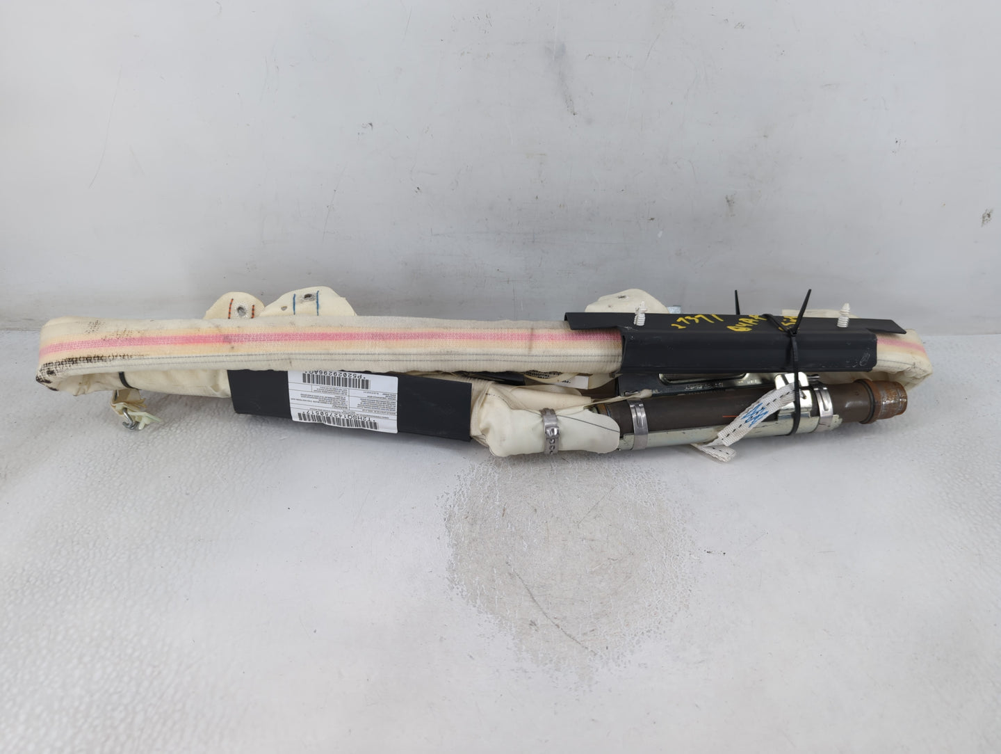 2006-2010 Jeep Grand Cherokee Air Bag Passenger Right Dashboard OEM P/N:P52029296AG Fits Fits 2006 2007 2008 2009 2010 OEM Used Auto Parts - Oemusedautoparts1.com