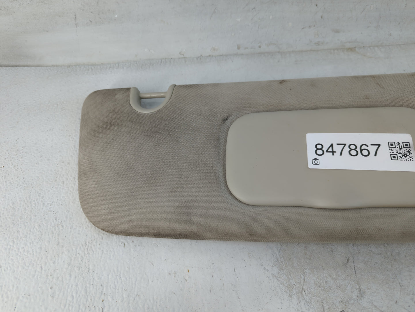 2011-2016 Chrysler Town & Country Sun Visor Shade Replacement Passenger Right Mirror Fits OEM Used Auto Parts - Oemusedautoparts1.com