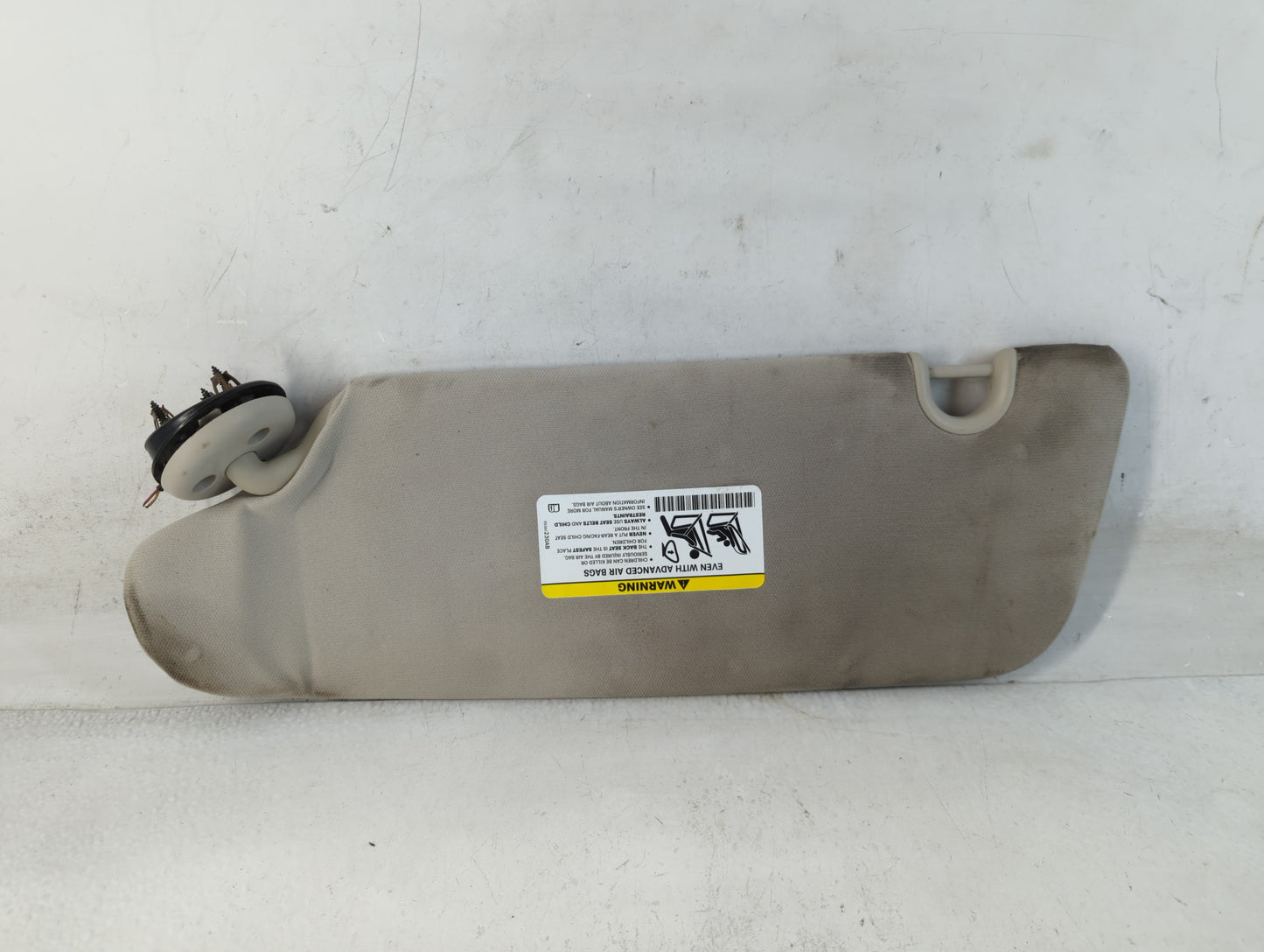 2011-2016 Chrysler Town & Country Sun Visor Shade Replacement Passenger Right Mirror Fits OEM Used Auto Parts - Oemusedautoparts1.com