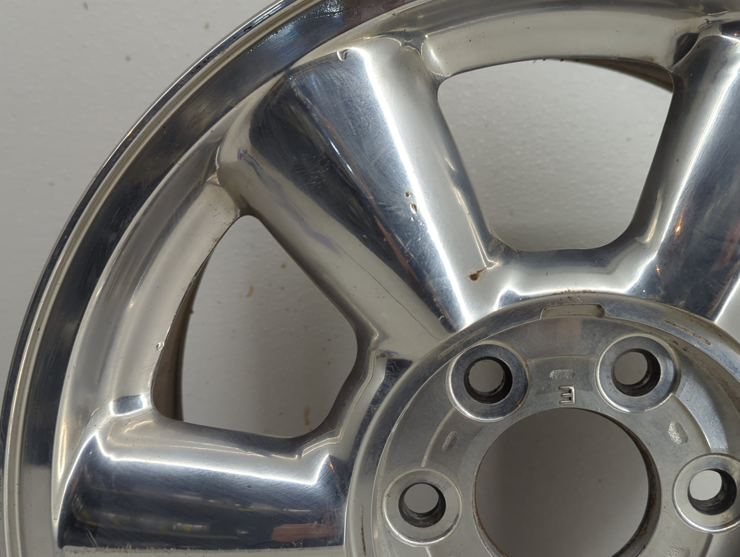 2002-2007 Gmc Envoy Oem Wheel Rim - Oemusedautoparts1.com