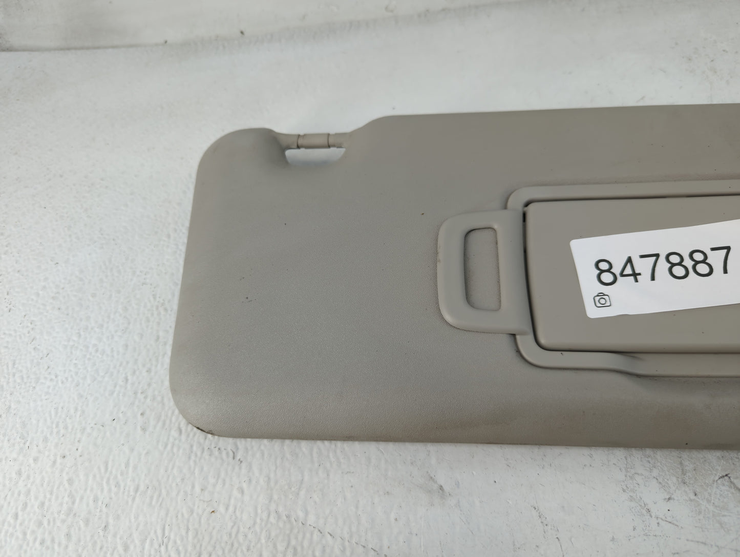 2020-2022 Nissan Sentra Sun Visor Shade Replacement Passenger Right Mirror Fits Fits 2020 2021 2022 OEM Used Auto Parts - Oemusedautoparts1.com