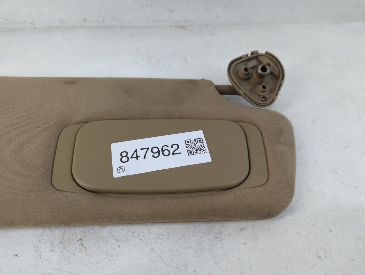 2007-2013 Toyota Tundra Sun Visor Shade Replacement Passenger Right Mirror Fits OEM Used Auto Parts - Oemusedautoparts1.com