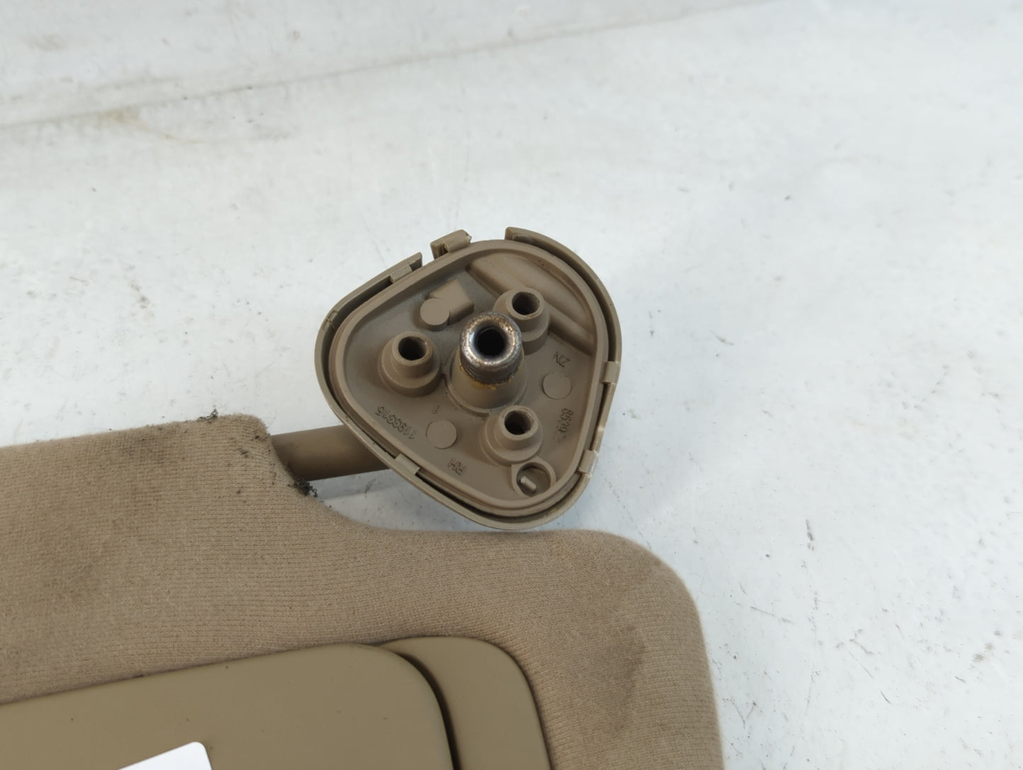 2007-2013 Toyota Tundra Sun Visor Shade Replacement Passenger Right Mirror Fits OEM Used Auto Parts - Oemusedautoparts1.com