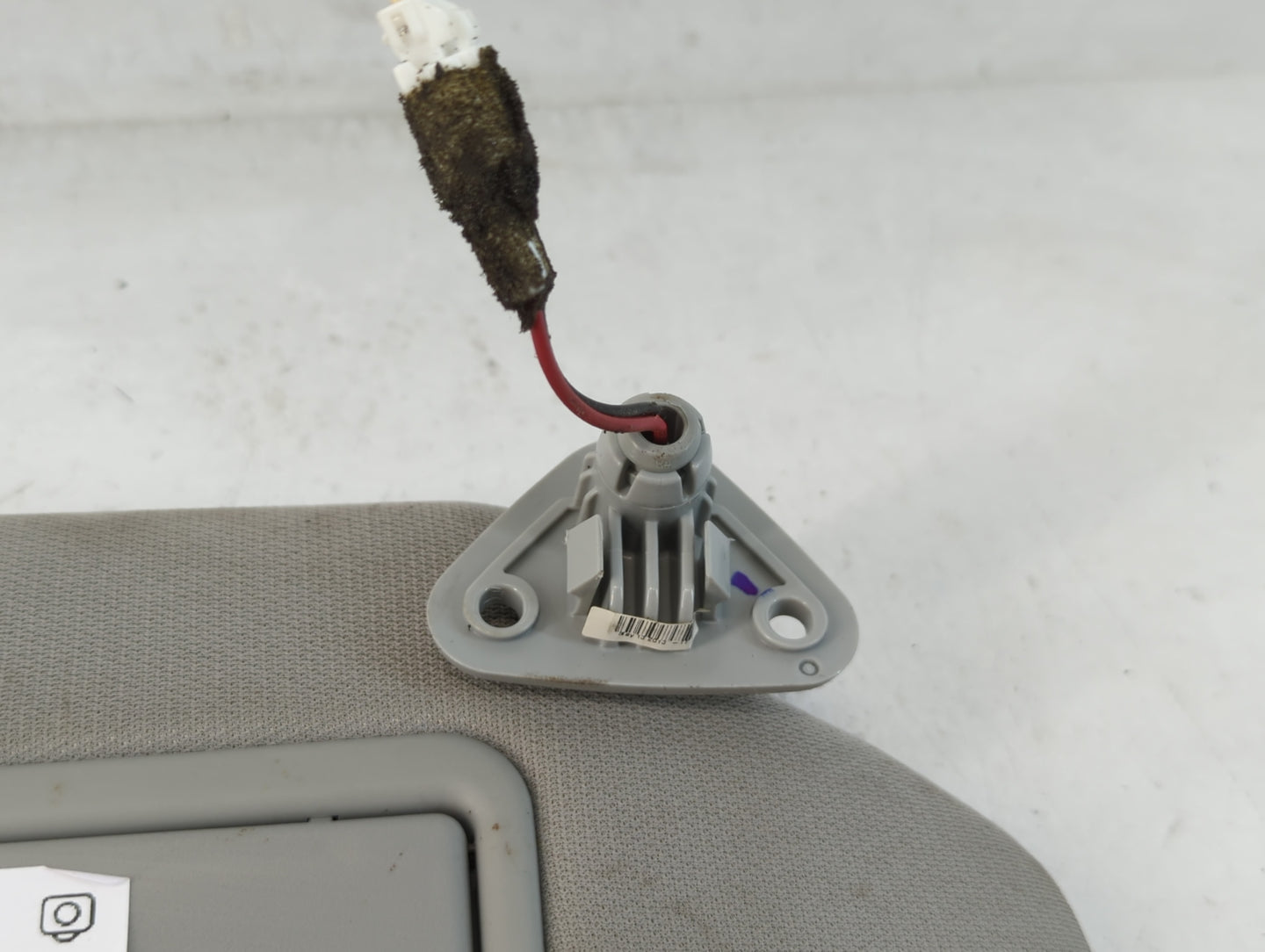 2013-2015 Mitsubishi Outlander Sport Sun Visor Shade Replacement Passenger Right Mirror Fits Fits 2013 2014 2015 OEM Used Auto Parts - Oemusedautoparts1.com