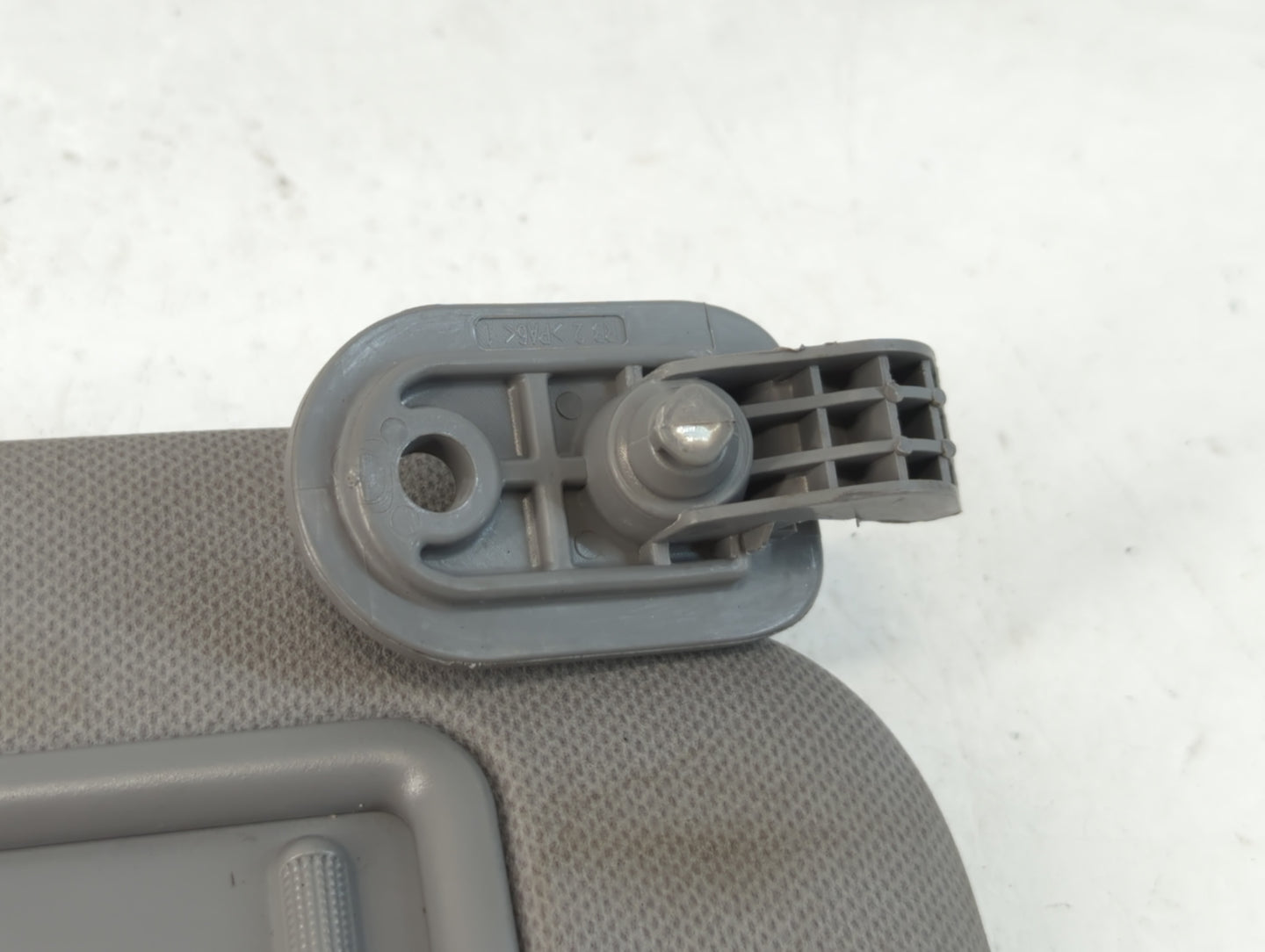 2014-2017 Hyundai Accent Sun Visor Shade Replacement Passenger Right Mirror Fits Fits 2014 2015 2016 2017 OEM Used Auto Parts - Oemusedautoparts1.com