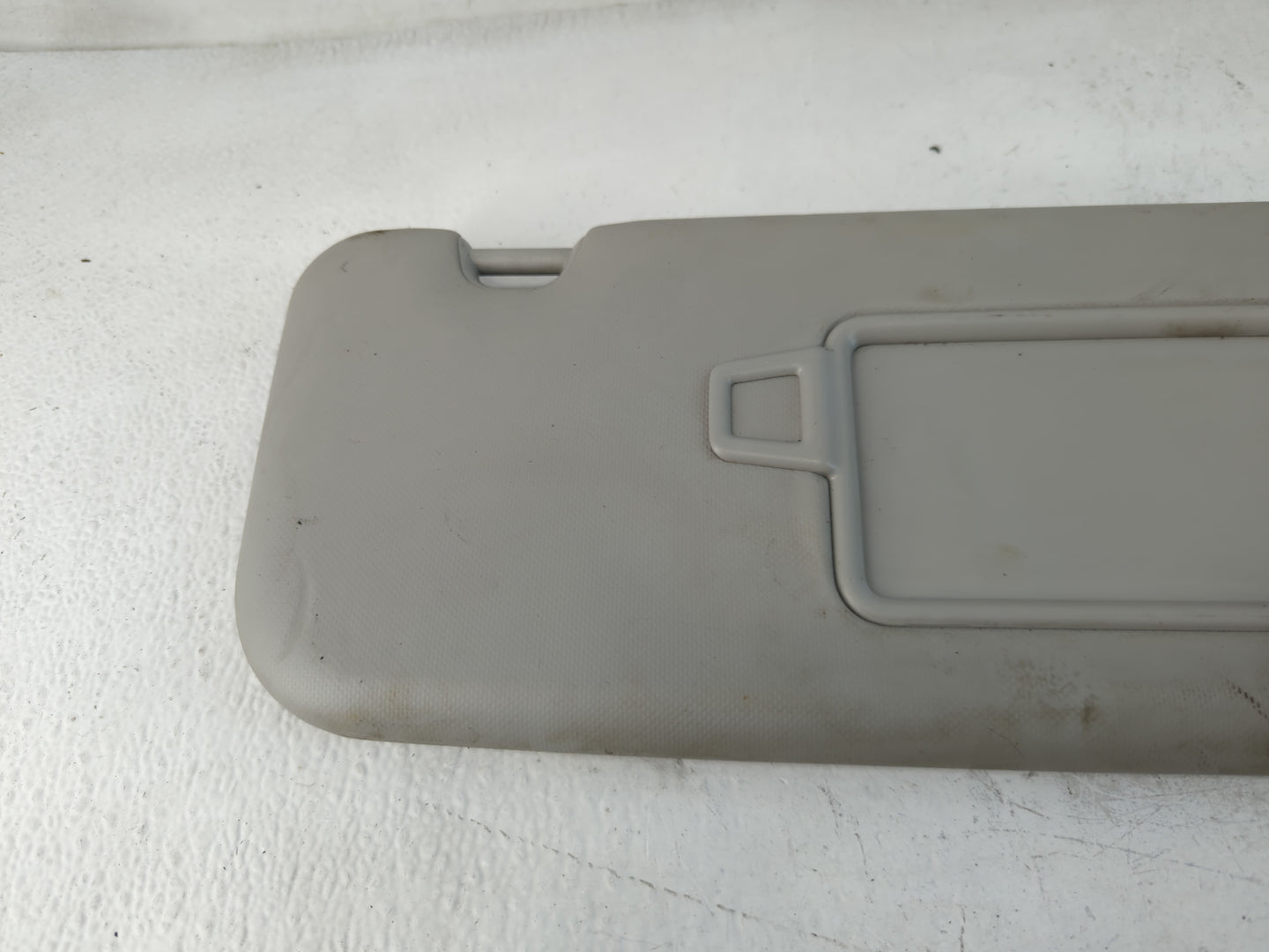 2018-2020 Kia Rio Sun Visor Shade Replacement Passenger Right Mirror Fits Fits 2018 2019 2020 2021 2022 OEM Used Auto Parts - Oemusedautoparts1.com