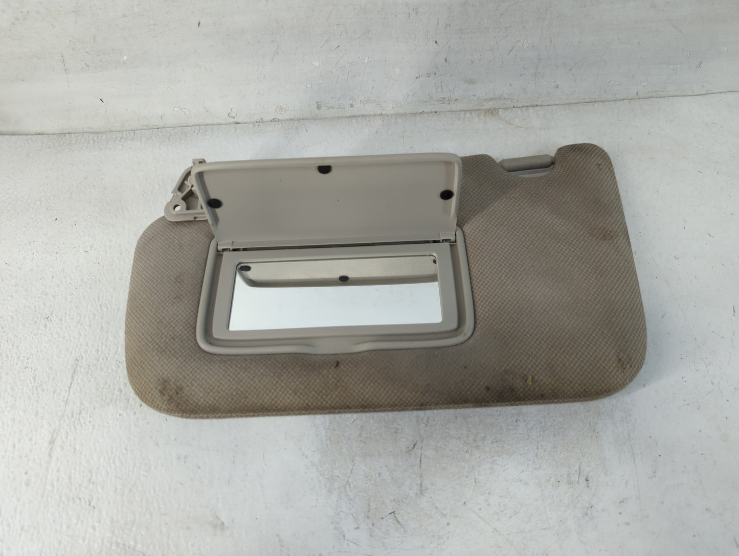 2013-2019 Nissan Sentra Sun Visor Shade Replacement Driver Left Mirror Fits Fits 2012 2013 2014 2015 2016 2017 2018 2019 OEM Used Auto Parts - Oemusedautoparts1.com