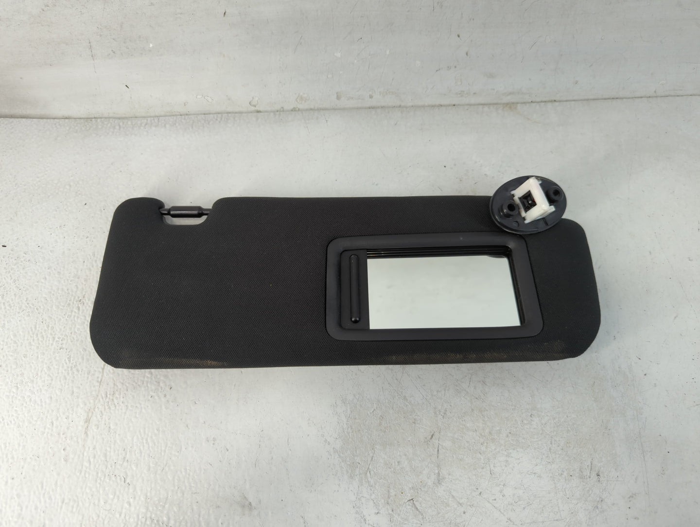 2009 Toyota Venza Sun Visor Shade Replacement Passenger Right Mirror Fits OEM Used Auto Parts - Oemusedautoparts1.com
