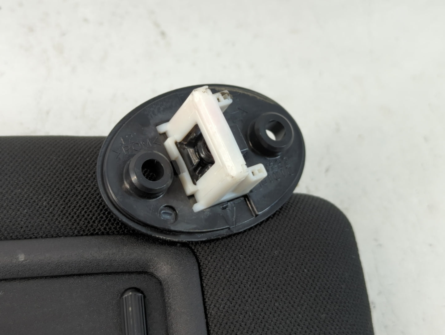 2009 Toyota Venza Sun Visor Shade Replacement Passenger Right Mirror Fits OEM Used Auto Parts - Oemusedautoparts1.com