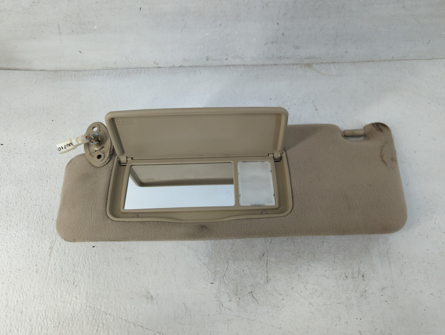 2001-2005 Lexus Gs430 Sun Visor Shade Replacement Driver Left Mirror Fits Fits 2001 2002 2003 2004 2005 2006 OEM Used Auto Parts - Oemusedautoparts1.com