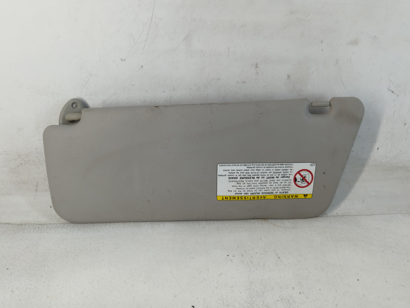 2004-2006 Scion Xb Sun Visor Shade Replacement Passenger Right Mirror Fits Fits 2004 2005 2006 OEM Used Auto Parts - Oemusedautoparts1.com