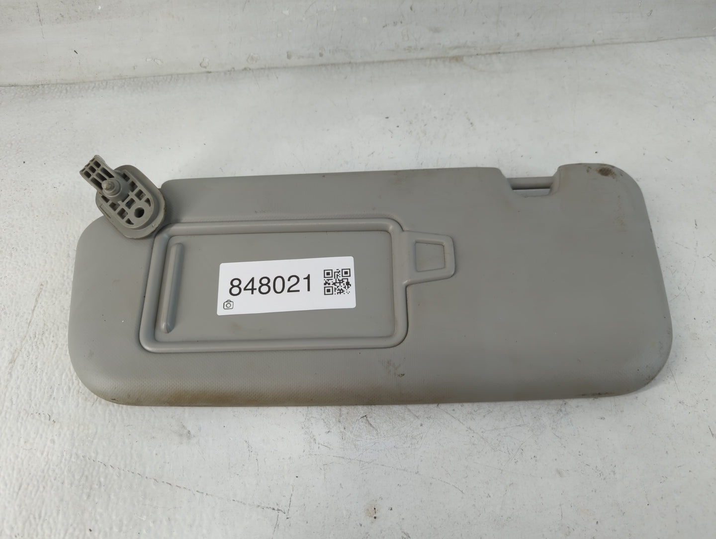 2018-2020 Kia Rio Sun Visor Shade Replacement Passenger Right Mirror Fits Fits 2018 2019 2020 2021 2022 OEM Used Auto Parts - Oemusedautoparts1.com