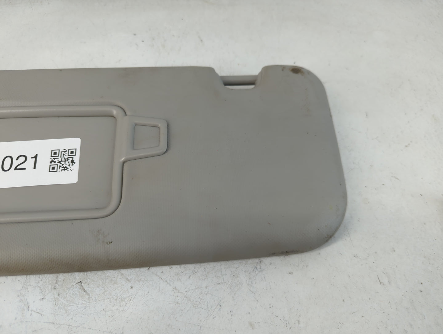 2018-2020 Kia Rio Sun Visor Shade Replacement Passenger Right Mirror Fits Fits 2018 2019 2020 2021 2022 OEM Used Auto Parts - Oemusedautoparts1.com