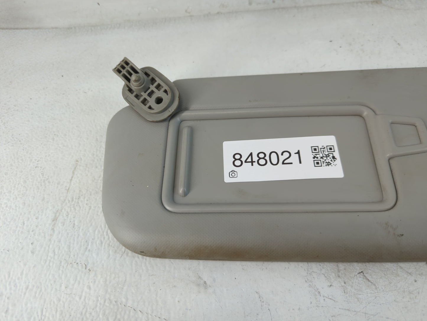 2018-2020 Kia Rio Sun Visor Shade Replacement Passenger Right Mirror Fits Fits 2018 2019 2020 2021 2022 OEM Used Auto Parts - Oemusedautoparts1.com