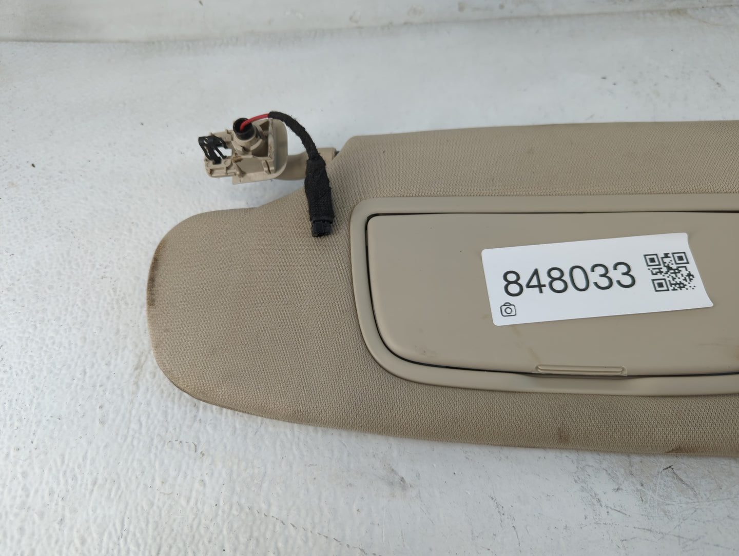 2006-2009 Ford Fusion Sun Visor Shade Replacement Driver Left Mirror Fits Fits 2006 2007 2008 2009 OEM Used Auto Parts - Oemusedautoparts1.com