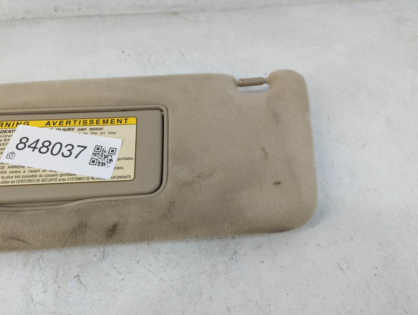 2001-2002 Lexus Rx300 Sun Visor Shade Replacement Driver Left Mirror Fits Fits 2001 2002 OEM Used Auto Parts - Oemusedautoparts1.com