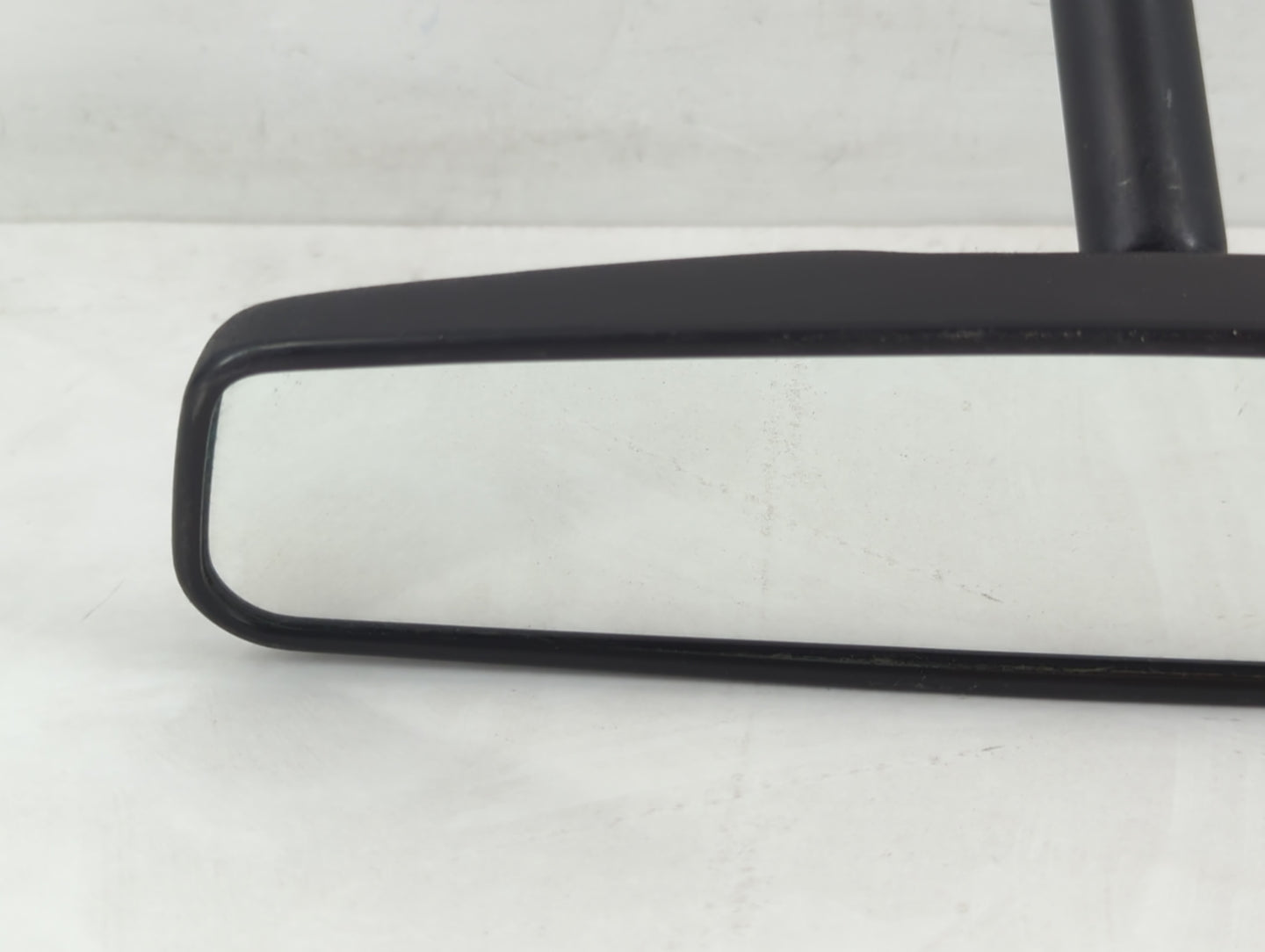 1997-2005 Chevrolet Venture Interior Rear View Mirror Replacement OEM P/N:E8011083 Fits OEM Used Auto Parts - Oemusedautoparts1.com