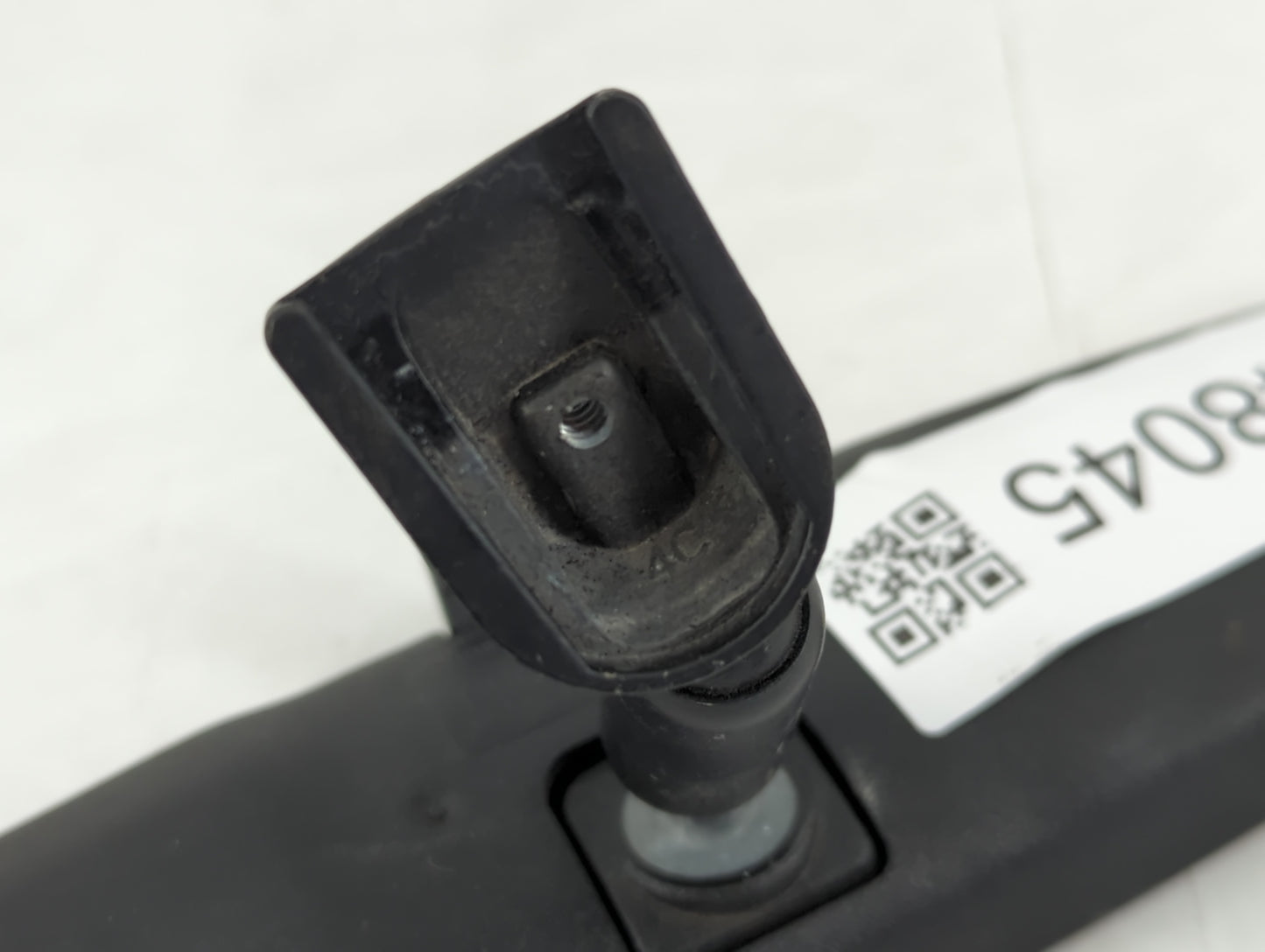 1997-2005 Chevrolet Venture Interior Rear View Mirror Replacement OEM P/N:E8011083 Fits OEM Used Auto Parts - Oemusedautoparts1.com