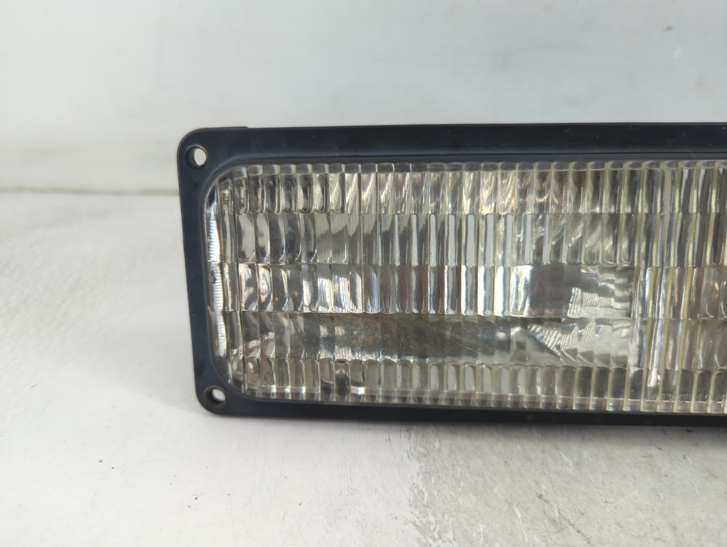Chevrolet 1500 Driver Left Oem Front Light Lamp - Oemusedautoparts1.com