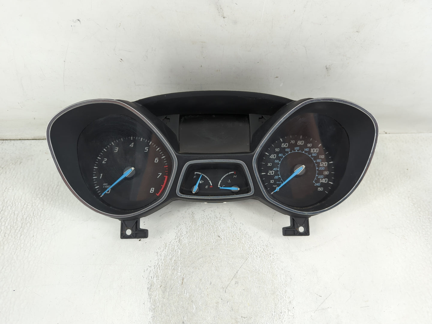 2013 Ford Escape Instrument Cluster Speedometer Gauges P/N:VPCL8F PP-TD20 Fits OEM Used Auto Parts - Oemusedautoparts1.com