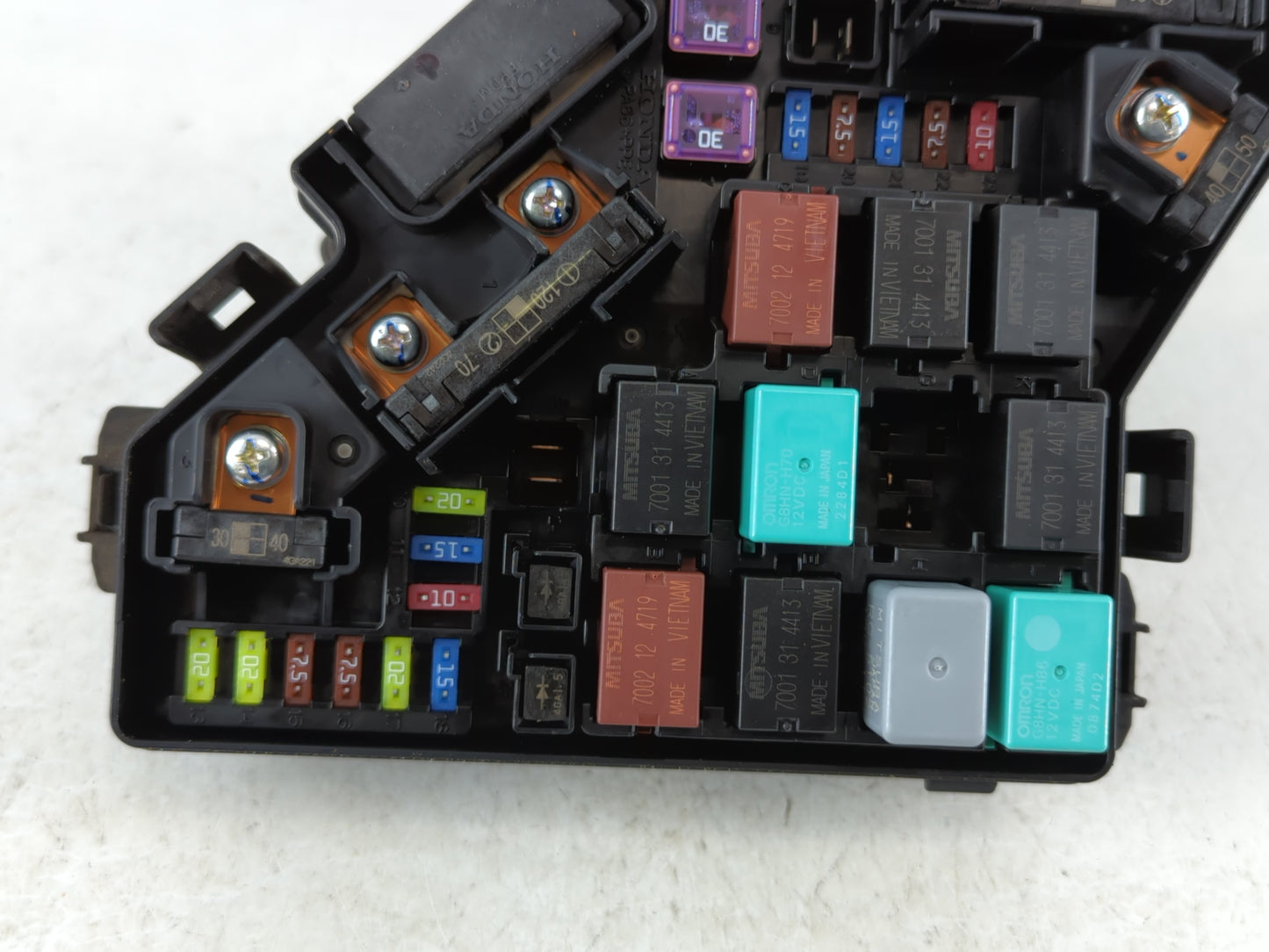 2012-2015 Honda Pilot Fusebox Fuse Box Panel Relay Module P/N:PA69460S4 141006 SZA-A521 Fits Fits 2012 2013 2014 2015 OEM Used Auto Parts - Oemusedautoparts1.com