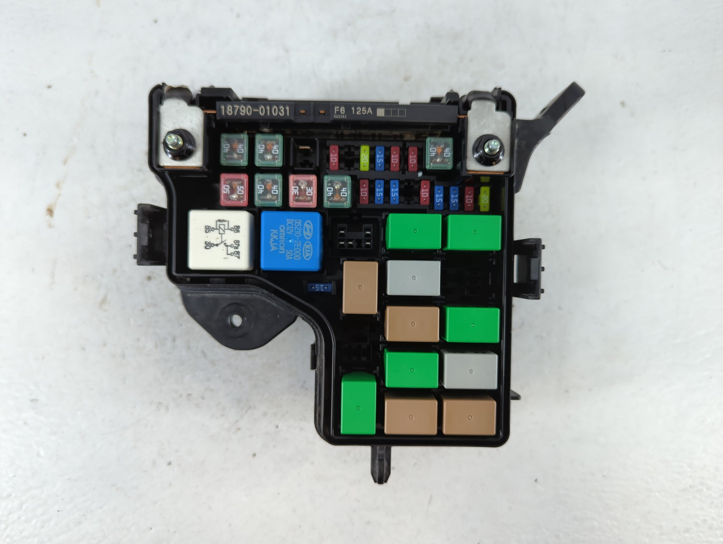2015-2017 Hyundai Veloster Fusebox Fuse Box Panel Relay Module P/N:91236 2V099 Fits Fits 2015 2016 2017 OEM Used Auto Parts - Oemusedautoparts1.com