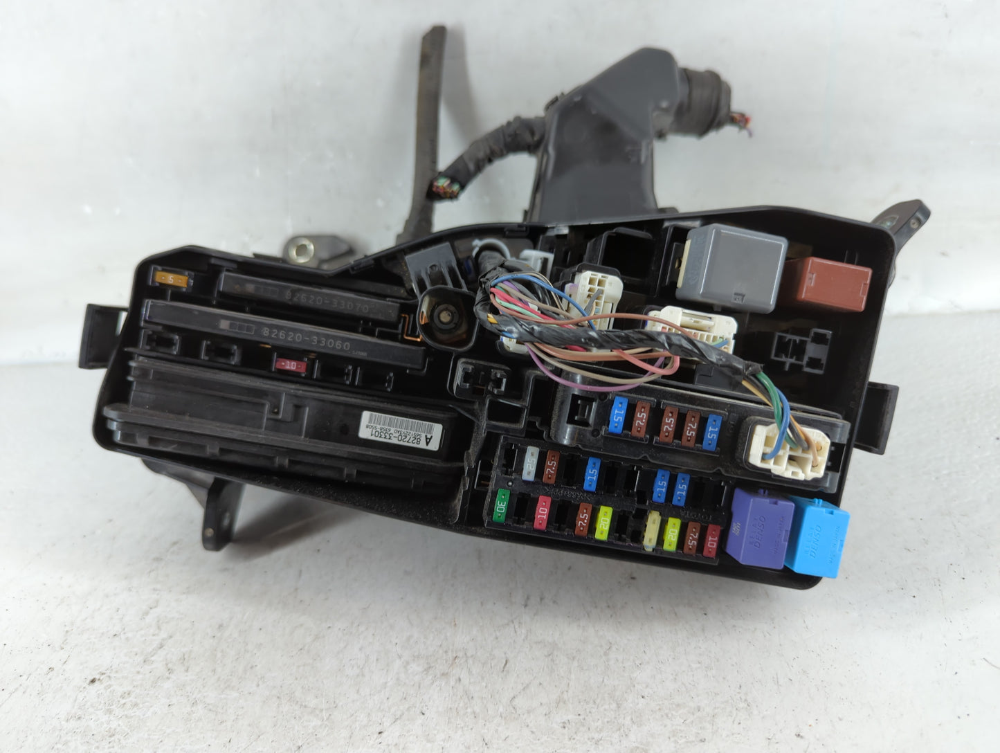2012-2017 Toyota Camry Fusebox Fuse Box Panel Relay Module P/N:82641-33150 Fits Fits 2012 2013 2014 2015 2016 2017 OEM Used Auto Parts - Oemusedautoparts1.com