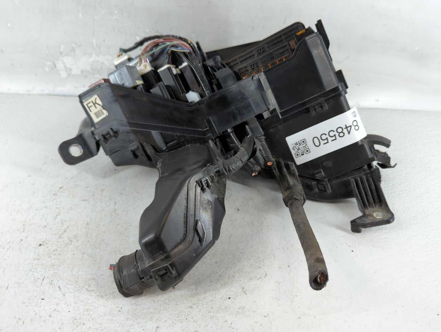 2012-2017 Toyota Camry Fusebox Fuse Box Panel Relay Module P/N:82641-33150 Fits Fits 2012 2013 2014 2015 2016 2017 OEM Used Auto Parts - Oemusedautoparts1.com