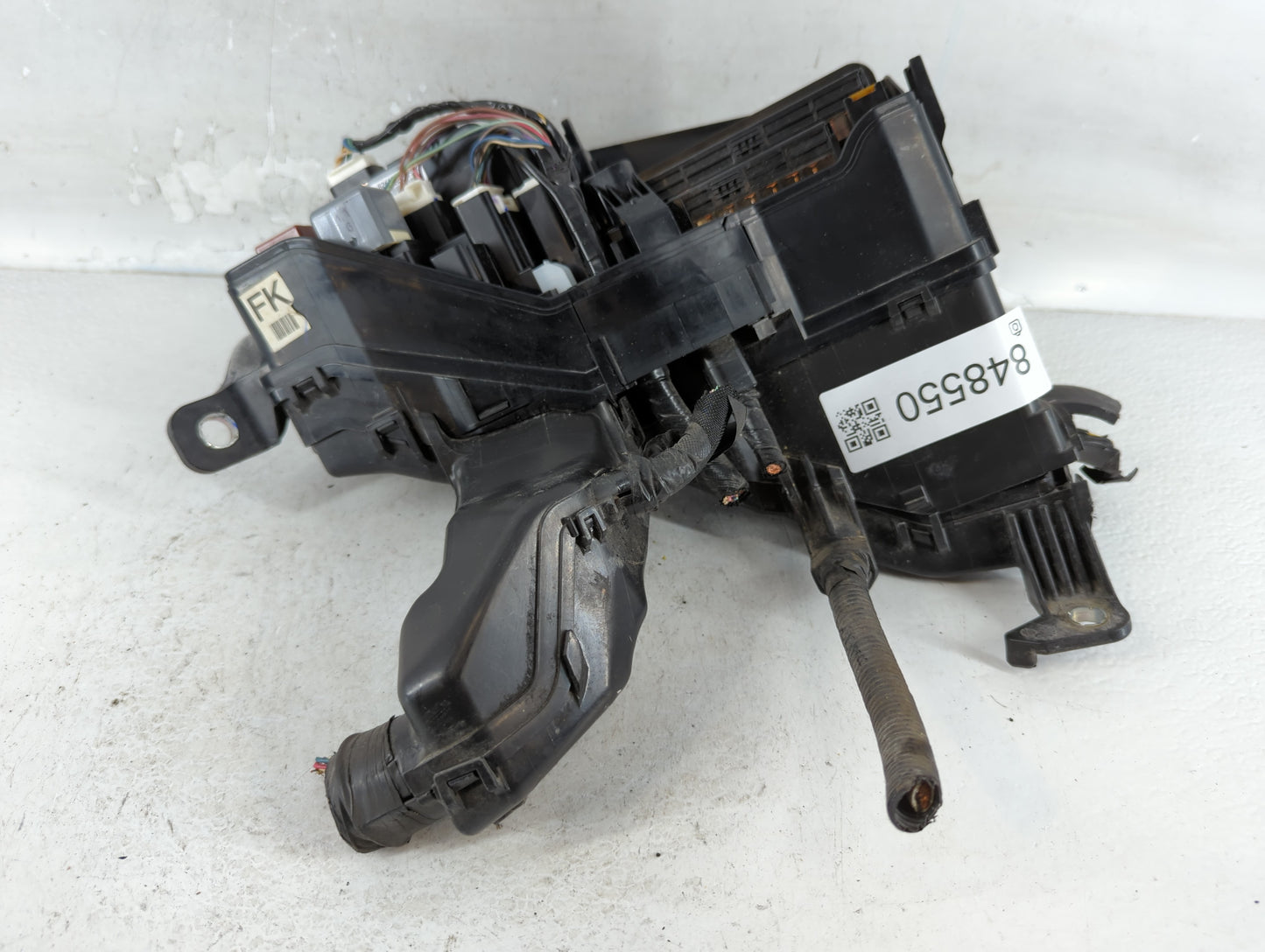 2012-2017 Toyota Camry Fusebox Fuse Box Panel Relay Module P/N:82641-33150 Fits Fits 2012 2013 2014 2015 2016 2017 OEM Used Auto Parts - Oemusedautoparts1.com