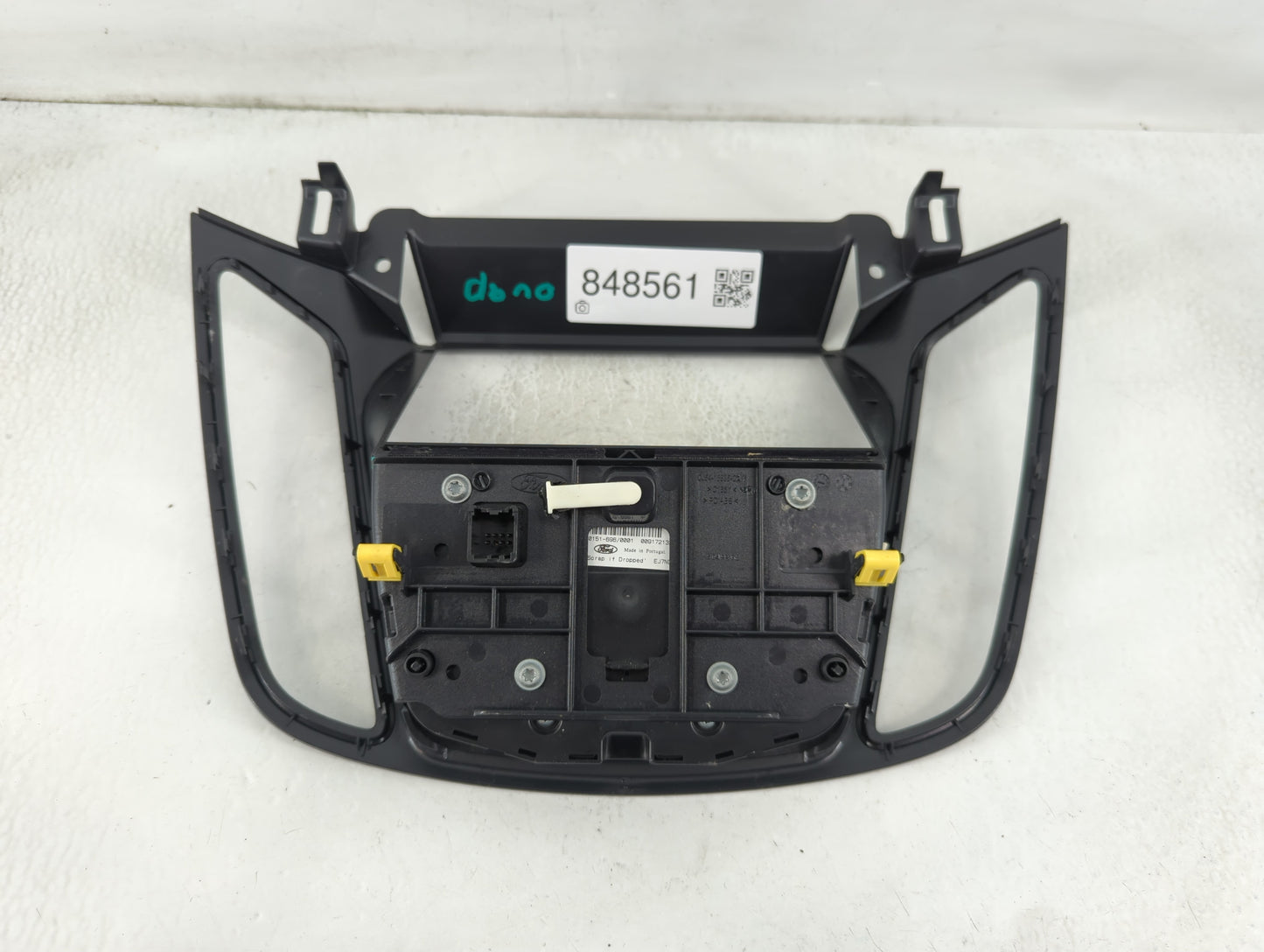 2013-2015 Ford Escape Radio AM FM Cd Player Receiver Replacement P/N:0151-696 Fits Fits 2013 2014 2015 OEM Used Auto Parts - Oemusedautoparts1.com