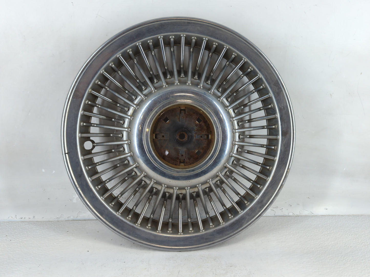 1997-1997 Ford Crown Victoria Driver Front Wheel Hub Oem - Oemusedautoparts1.com