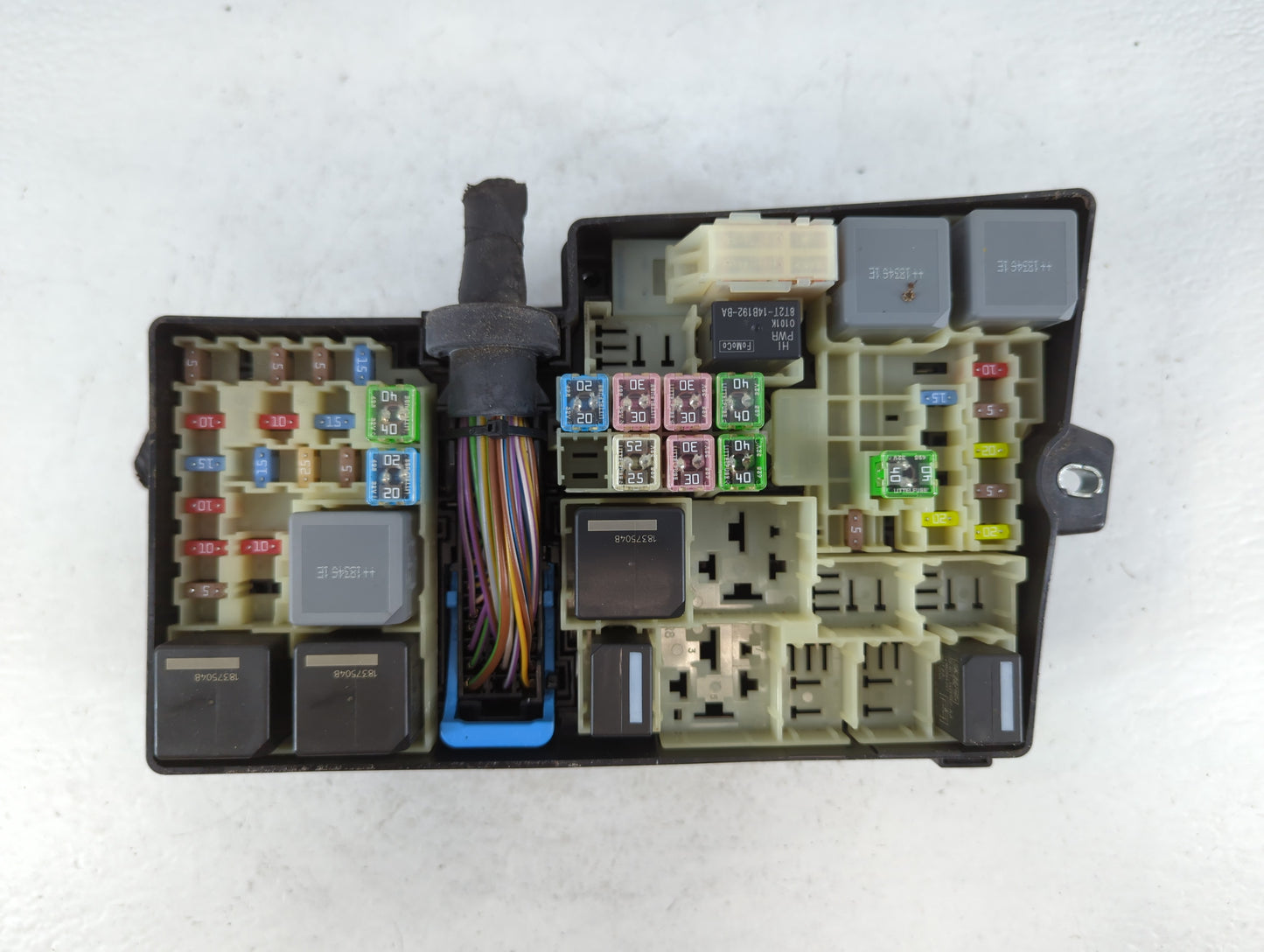 2019 Ford Escape Fusebox Fuse Box Panel Relay Module P/N:AV6T-14A067-AD E02345500 Fits OEM Used Auto Parts - Oemusedautoparts1.com