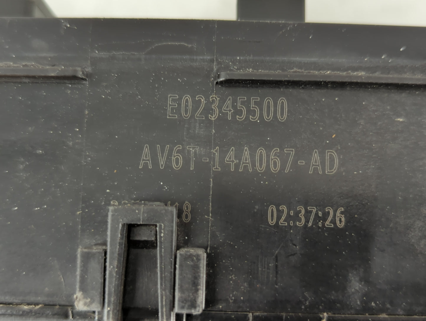 2019 Ford Escape Fusebox Fuse Box Panel Relay Module P/N:AV6T-14A067-AD E02345500 Fits OEM Used Auto Parts - Oemusedautoparts1.com