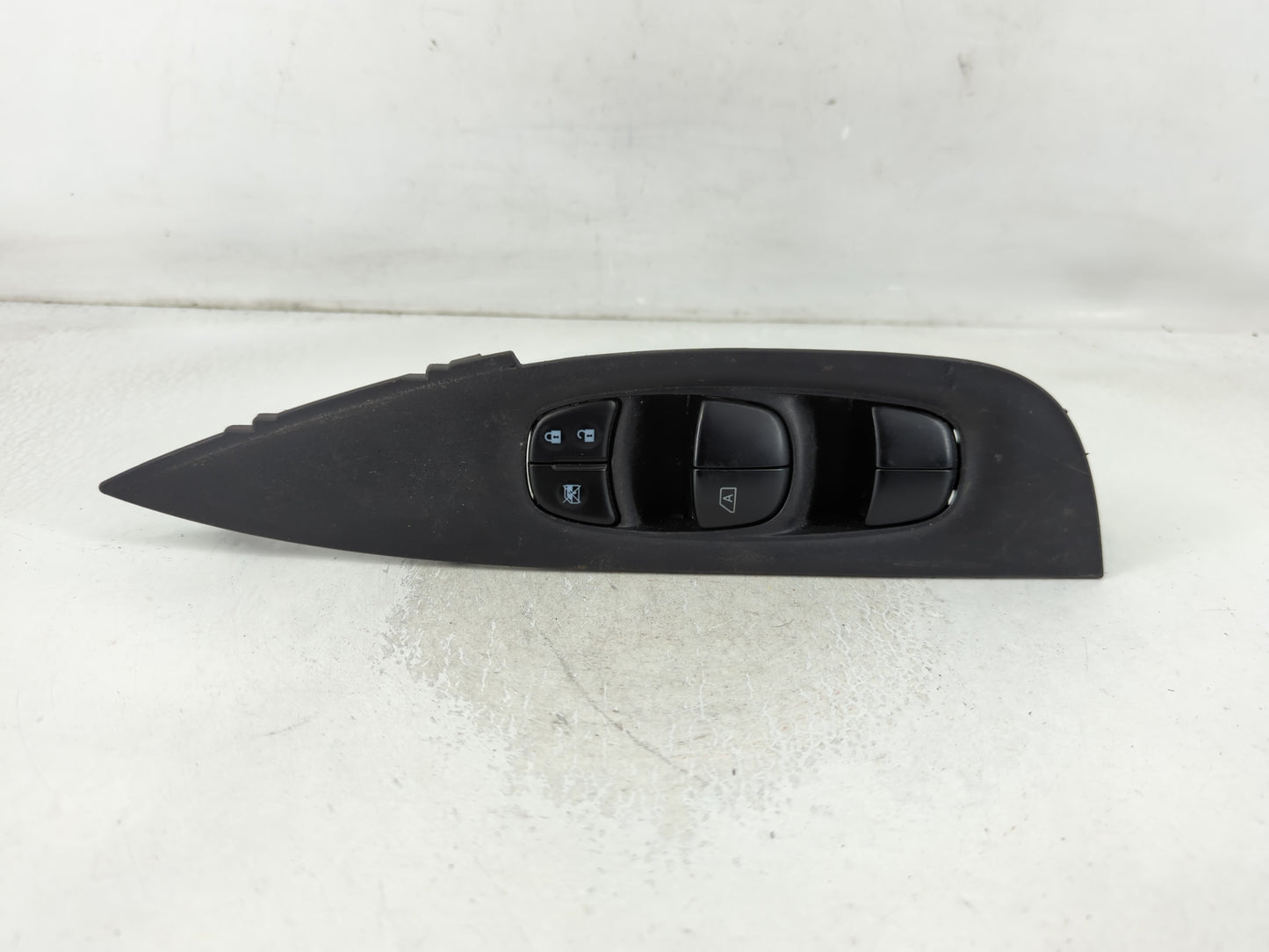 2017-2022 Nissan Rogue Sport Master Power Window Switch Replacement Driver Side Left P/N:25401 6MA0C Fits OEM Used Auto Parts - Oemusedautoparts1.com