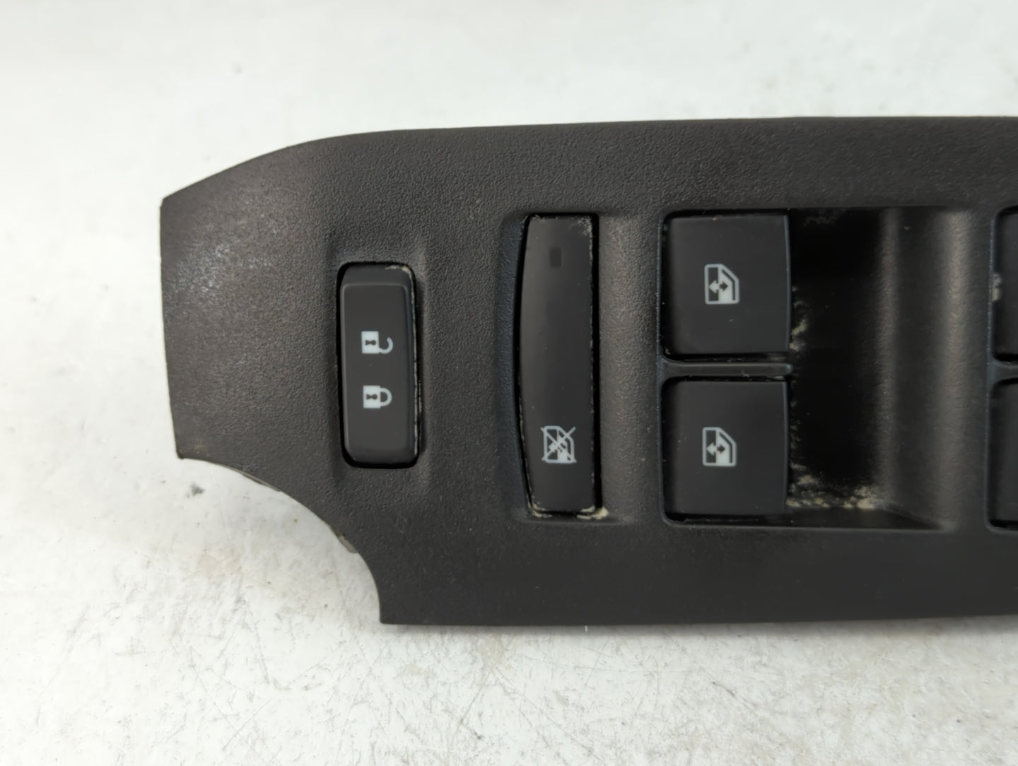 2017-2021 Chevrolet Trax Master Power Window Switch Replacement Driver Side Left P/N:22915128 Fits Fits 2017 2018 2019 2020 2021 OEM Used Auto Parts - Oemusedautoparts1.com