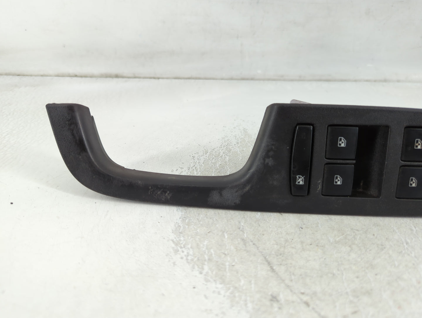 2012-2017 Chevrolet Equinox Master Power Window Switch Replacement Driver Side Left P/N:20917599 Fits OEM Used Auto Parts - Oemusedautoparts1.com