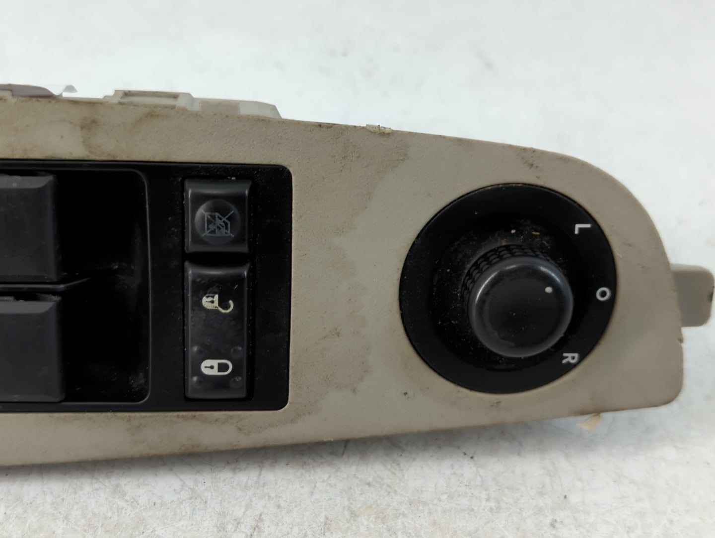 2006-2010 Chrysler 300 Master Power Window Switch Replacement Driver Side Left P/N:04602781AA Fits OEM Used Auto Parts - Oemusedautoparts1.com