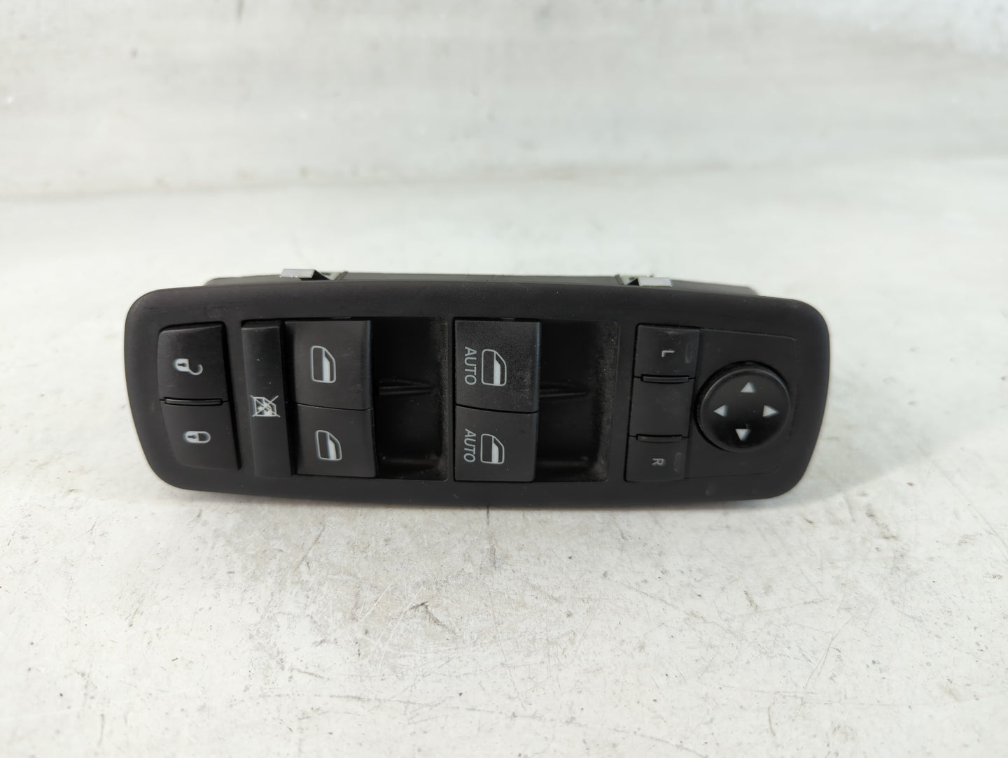 2016-2022 Jeep Grand Cherokee Master Power Window Switch Replacement Driver Side Left P/N:68319802AA Fits OEM Used Auto Parts - Oemusedautoparts1.com