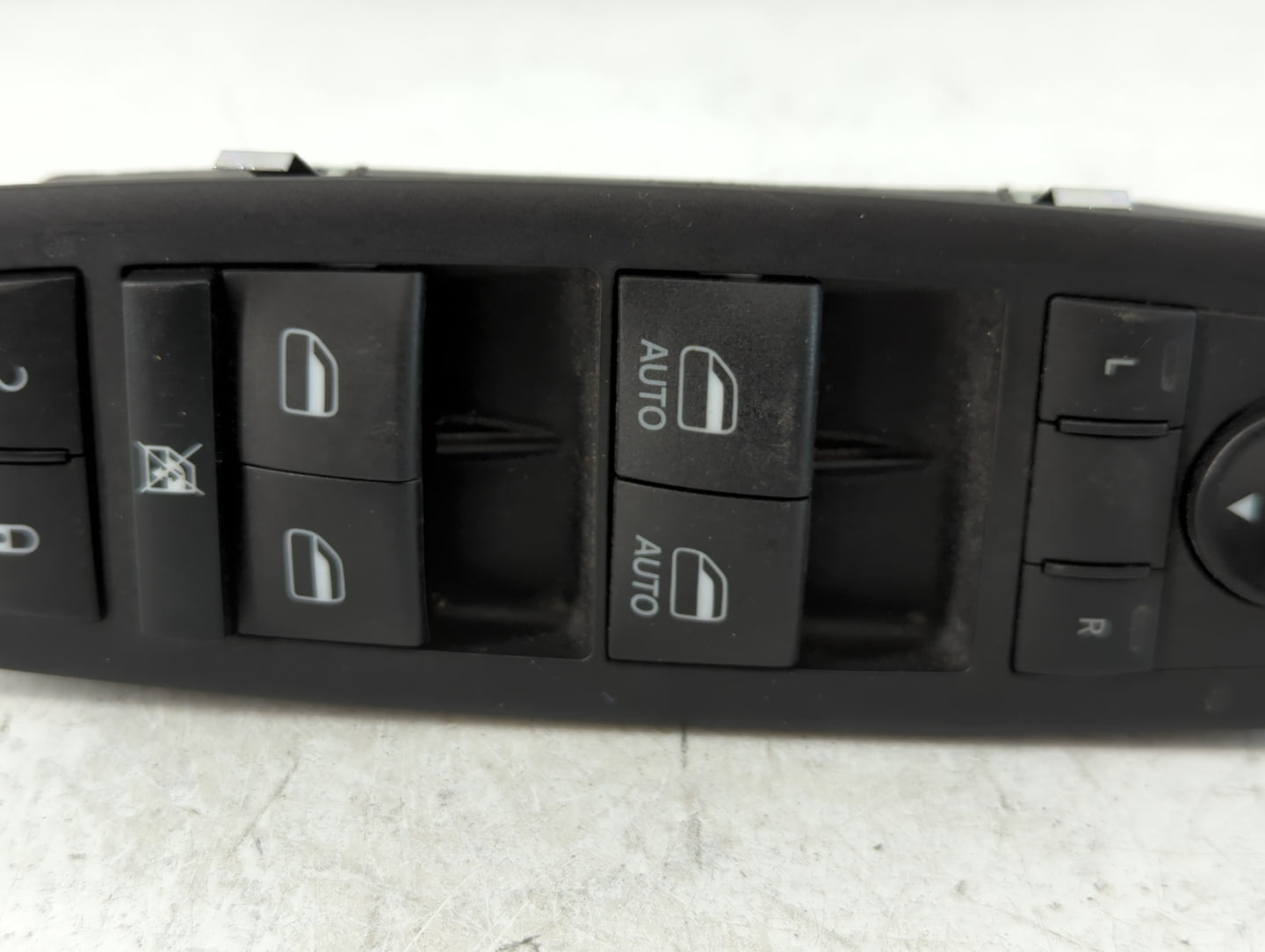 2016-2022 Jeep Grand Cherokee Master Power Window Switch Replacement Driver Side Left P/N:68319802AA Fits OEM Used Auto Parts - Oemusedautoparts1.com