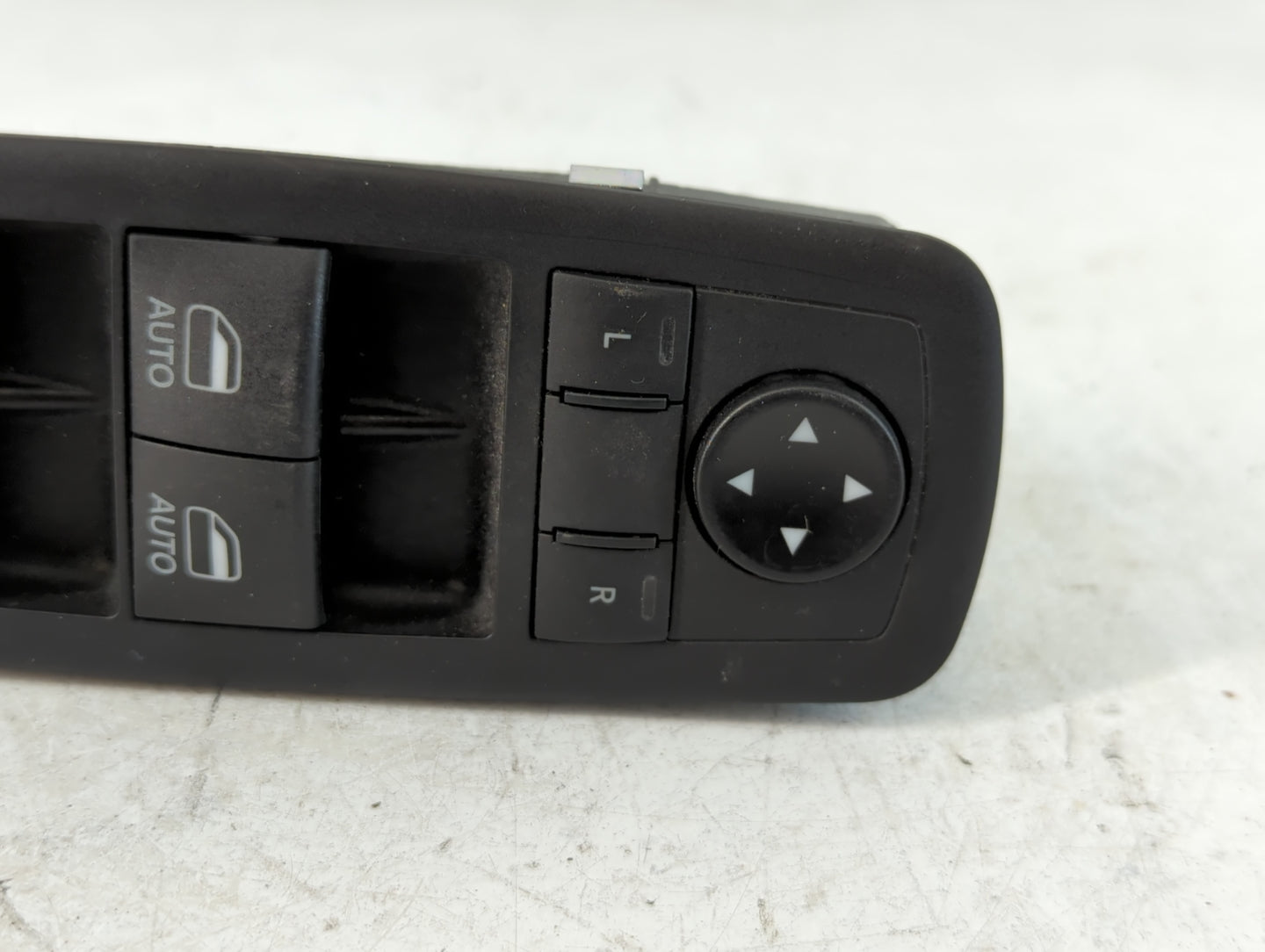2016-2022 Jeep Grand Cherokee Master Power Window Switch Replacement Driver Side Left P/N:68319802AA Fits OEM Used Auto Parts - Oemusedautoparts1.com
