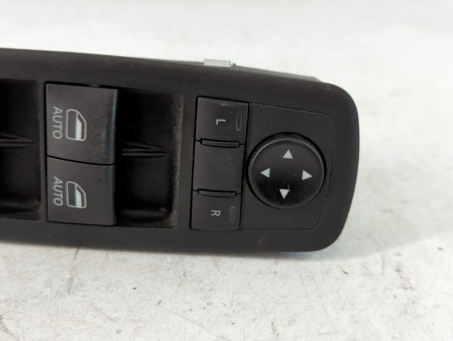 2016-2022 Jeep Grand Cherokee Master Power Window Switch Replacement Driver Side Left P/N:68319802AA Fits OEM Used Auto Parts - Oemusedautoparts1.com