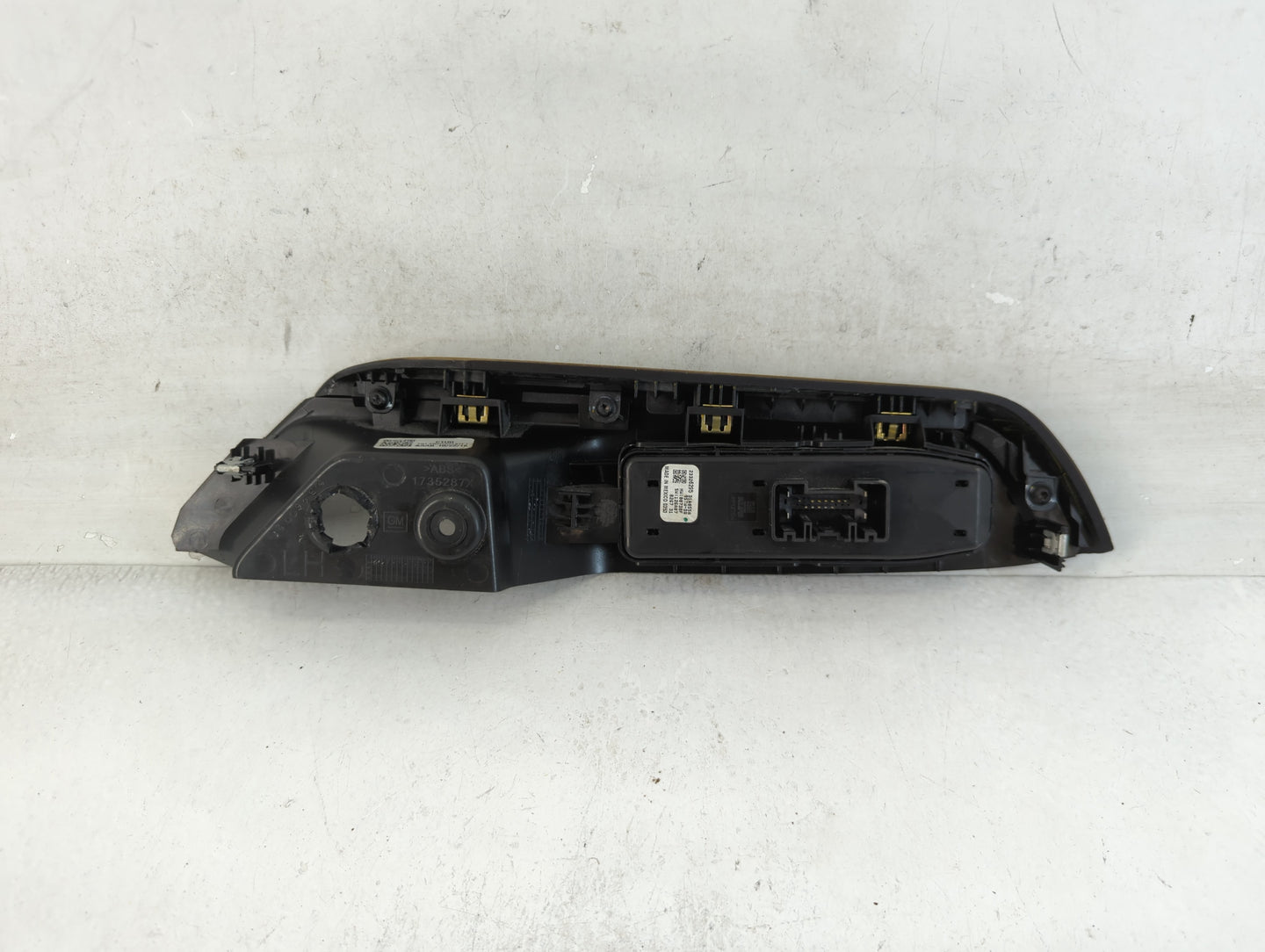 2014-2016 Chevrolet Malibu Master Power Window Switch Replacement Driver Side Left P/N:23326295 Fits OEM Used Auto Parts - Oemusedautoparts1.com