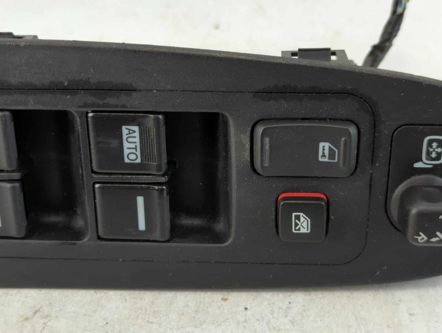 2003-2004 Honda Accord Master Power Window Switch Replacement Driver Side Left P/N:SDA A310 M1 Fits Fits 2003 2004 OEM Used Auto Parts - Oemusedautoparts1.com