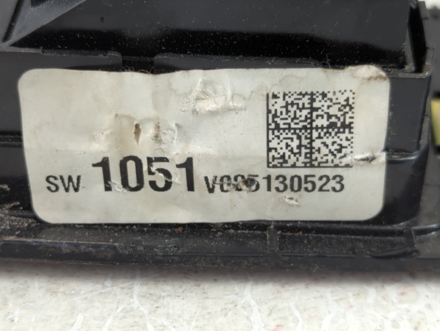 2020-2023 Hyundai Sonata Master Power Window Switch Replacement Driver Side Left P/N:10518549 V005130523 Fits OEM Used Auto Parts - Oemusedautoparts1.com