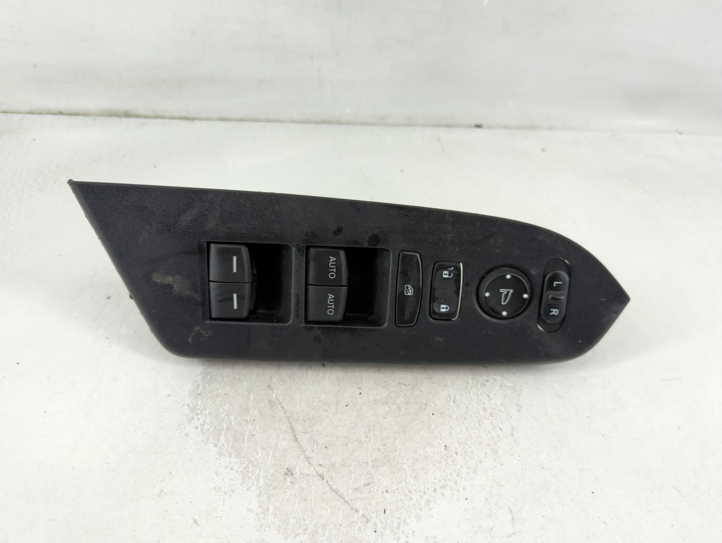 2018-2022 Toyota C-Hr Master Power Window Switch Replacement Driver Side Left P/N:TLA-A31 Fits Fits 2018 2019 2020 2021 2022 OEM Used Auto Parts - Oemusedautoparts1.com