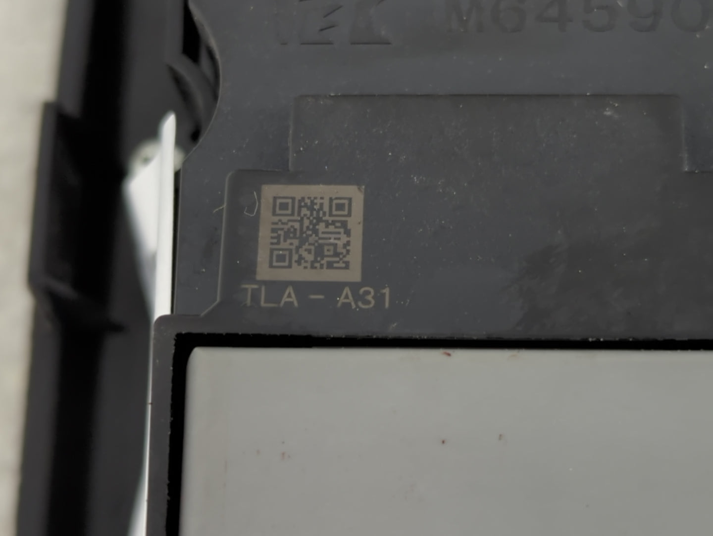 2018-2022 Toyota C-Hr Master Power Window Switch Replacement Driver Side Left P/N:TLA-A31 Fits Fits 2018 2019 2020 2021 2022 OEM Used Auto Parts - Oemusedautoparts1.com