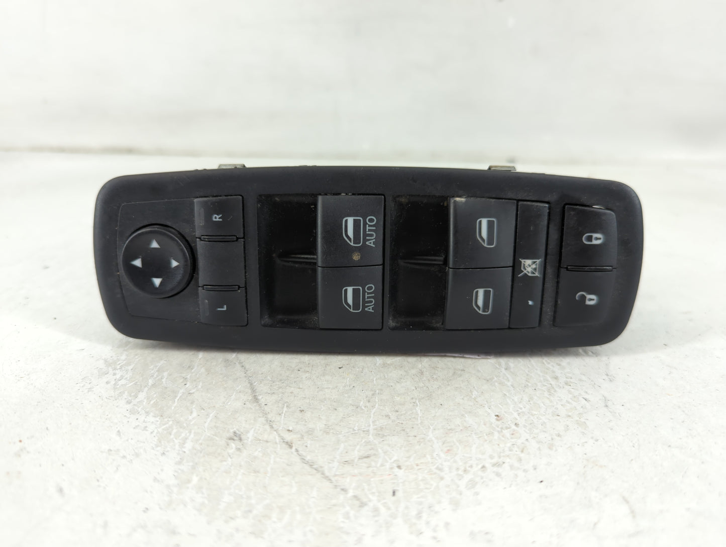 2020-2022 Chrysler Voyager Master Power Window Switch Replacement Driver Side Left P/N:68234092AC Fits OEM Used Auto Parts - Oemusedautoparts1.com